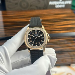 Patek Philippe Aquanaut 5068R Oro Rosa Quadrante Nero Ghiera Diamanti Quarzo Migliore Replica PPF 35.6mm Orologio