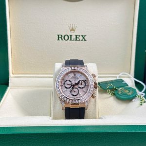 Rolex Daytona 126535TBR-0002 Quadrante Sundust con Diamanti Ghiera e Anse con Pietre CZ Oysterflex Super Clone 40mm replica Orologio