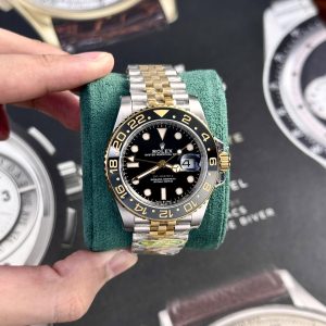 Rolex GMT-Master II 126713GRNR Due Toni Oro Giallo Quadrante Nero Jubilee Migliore Replica CF 40mm Orologio