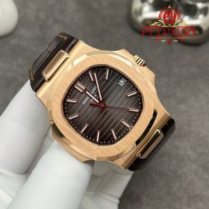 Patek Philippe Nautilus 5711R-001 Quadrante Grigio Replica 1:1 in Oro Rosa Puro 18K Cinturino in Pelle di Coccodrillo 40mm Orologio