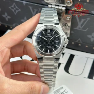 IWC Ingenieur Automatic IW328901 Quadrante Nero 1:1 Migliore Replica V7 Factory 40mm Orologio