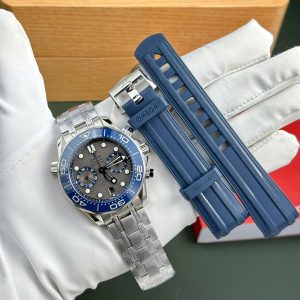 Omega Seamaster Diver 300M Cronografo Quadrante Grigio Lunetta in Ceramica Blu Replica Migliore N1 Factory 44mm Orologio
