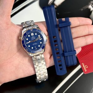 Omega Seamaster Diver 300M Bicolore Oro Giallo Quadrante Blu Replica Migliore 42mm Orologio