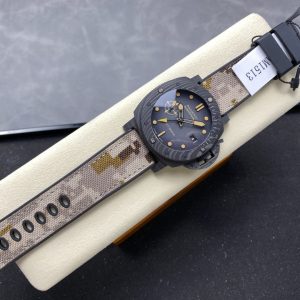 Panerai Submersible QuarantaQuattro GMT Navy SEALs Carbotech PAM1513 Quadrante Nero 1:1 Migliore Replica VSF 44mm Orologio