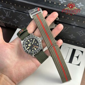 Tudor Pelagos FXD GMT Titanium M2542G247NU-0002 Quadrante Nero 42mm Migliore Replica Orologio