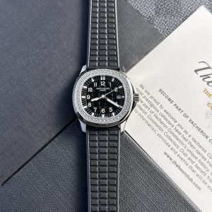 Patek Philippe Aquanaut 5067A Replica Quadrante Nero Swiss Quartz PPF 35,6 mm Orologio