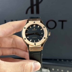 Hublot Classic Fusion King Gold Quadrante Nero Miglior Replica JJF 38mm Orologio