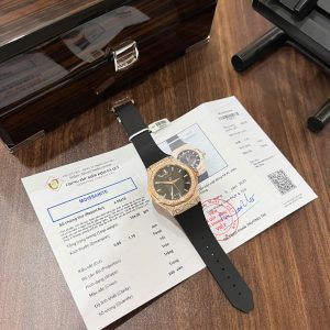 Hublot Classic Fusion Orlinski King Gold Pavé Quadrante Nero Moissanite Replica 40mm Orologio
