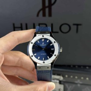 Hublot Classic Fusion Titanium Quadrante Blu Pelle Miglior Replica JJF 38mm Orologio