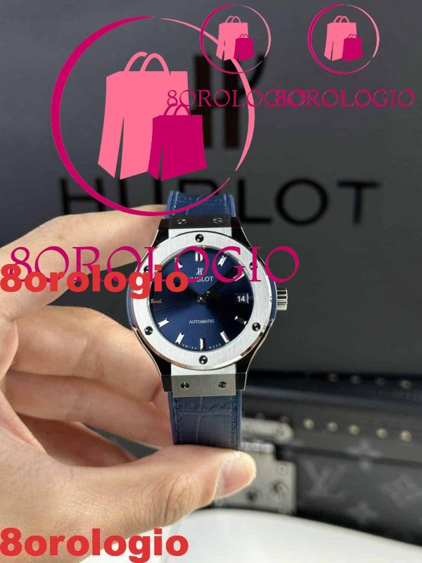 Hublot Classic Fusion Titanium Quadrante Blu Pelle Miglior Replica JJF 38mm Orologio - immagine 2