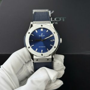 Hublot Classic Fusion Titanium Quadrante Blu Navy Replica Migliore WWF Factory 45mm Orologio