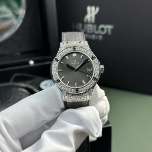 Hublot Classic Fusion Titanium Pavé Quadrante Grigio Cinturino in Pelle Donna Replica 33mm Orologio