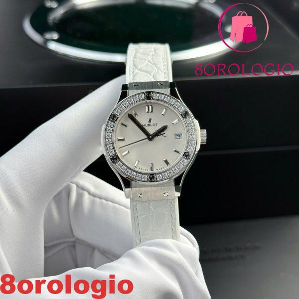 Hublot Classic Fusion Titanio Quadrante Bianco CZ Pietre Lunetta Cinturino in Pelle Donna Replica 33mm Orologio - immagine 2