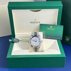 Rolex Datejust 41 126334 Quadrante bianco in madreperla con diamanti Jubilee Migliore replica Clean Factory Orologio