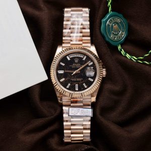 Replica Rolex Day-Date 228235 Oro Rosa Einsenkiesel Quadrante Baguette 186g Migliore Replica Q Factory 40mm Orologio