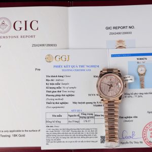 Rolex Day-Date 228235 Quadrante Sundust con Indici a Strisce Oro Rosa 18K Best Replica V3 GMF 40mm Orologio