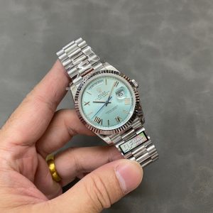 Replica Migliore Rolex Day-Date 228236-0012 Quadrante Blu Ghiaccio 184g 40mm Orologio