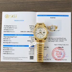 Rolex Day-Date 228238-0071 MOP Baguette Moissanite Indici Quadrante Rivestito in Oro Giallo 18K GMF V3 Migliore Replica 40mm Orologio