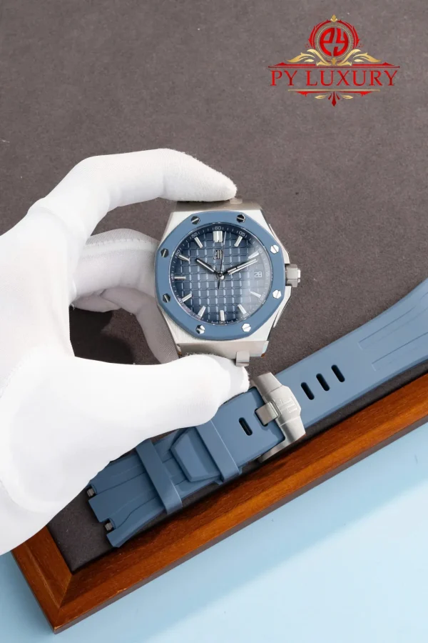 Audemars Piguet Royal Oak Offshore 15605SK Quadrante Blu Fumé Cinturino in Gomma Replica 1:1 Migliore 43mm Orologio - immagine 9