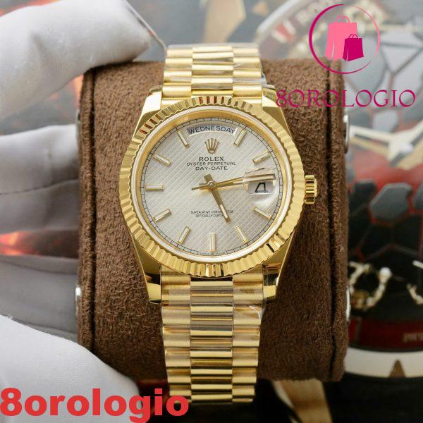 Replica GMF V3 Migliore Orologio Rolex Day Date 228238-0008 Quadrante Motivo Diagonale Argento Indici a Bastone Placcato Oro 18K 40mm Orologio - immagine 5