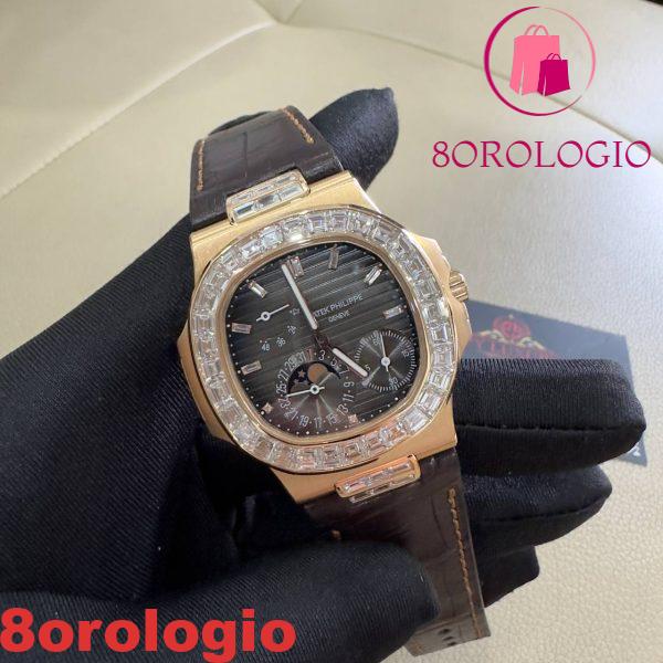 Patek Philippe Nautilus 5724R-001 replica in puro oro 18K con diamanti baguette su misura e cinturino in pelle di coccodrillo 40mm Orologio - immagine 10