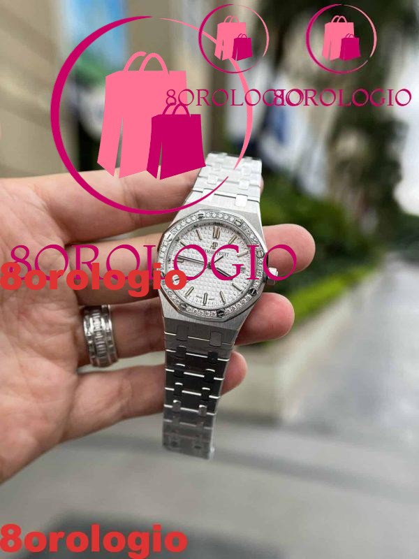 Replica Audemars Piguet Royal Oak Lady Quadrante Bianco Ghiera con Diamanti 34mm Orologio - immagine 3