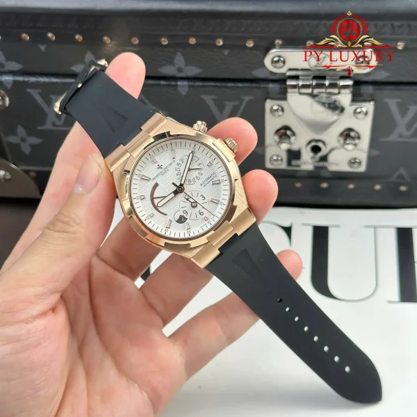 Vacheron Constantin Overseas Dual Time 47450/000r-9404 Oro Rosa Quadrante Bianco Cinturino in Gomma Miglior Replica 42mm Orologio - immagine 3