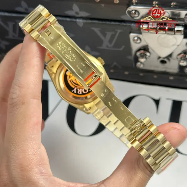 Rolex Day-Date 128238-0008 Oro Giallo Quadrante Color Champagne con Diamanti 1:1 Migliore Replica QF 36mm Orologio - immagine 5