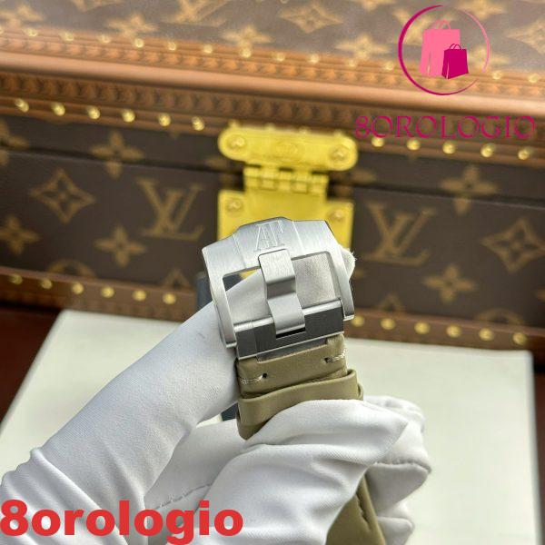 Audemars Piguet Royal Oak Offshore Chronograph 26420SO Quadrante Taupe Fumato Cinturino in Pelle Best Replica 43mm Orologio - immagine 5