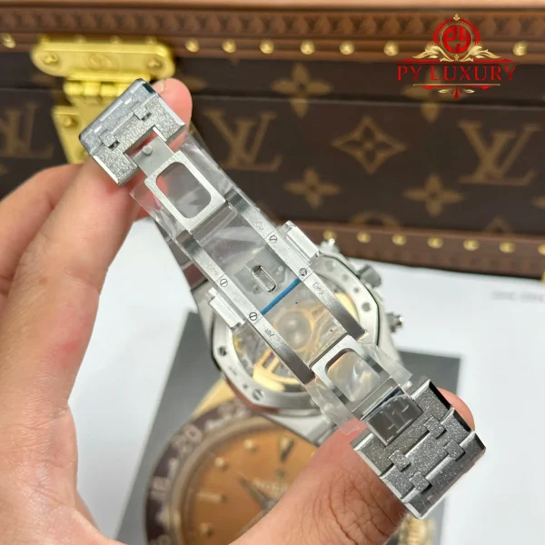Replica Audemars Piguet Royal Oak Chronograph 26239BC Frosted White Gold Quadrante Nero Super Clone APSF 41mm Orologio - immagine 5