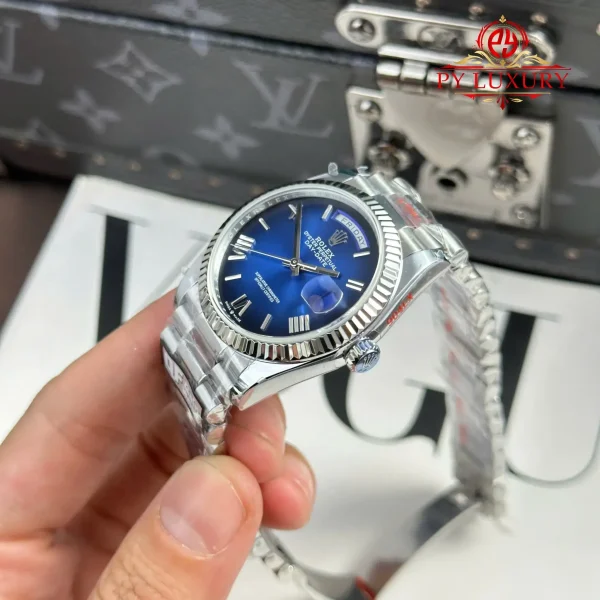 Rolex Day-Date 128239-0063 Quadrante Blu Ombré Romano 158g Migliore Replica QF 36mm Orologio - immagine 8