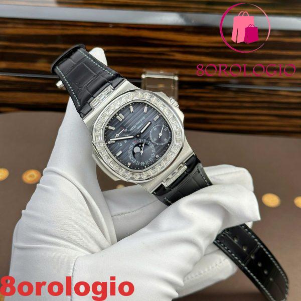 Patek Philippe Nautilus 5724G-001 Quadrante Blu Baguette Moissanite Funzioni Complete Replica Max Opzioni 40mm Orologio - immagine 13