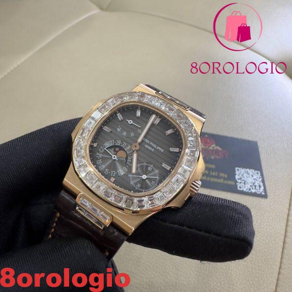 Patek Philippe Nautilus 5724R-001 replica in puro oro 18K con diamanti baguette su misura e cinturino in pelle di coccodrillo 40mm Orologio - immagine 11