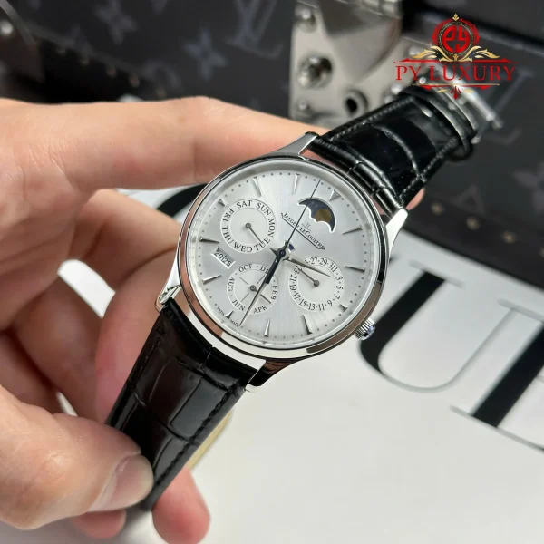 Jaeger LeCoultre Master Ultra Thin Perpetual Calendar 130842J Quadrante Argento Miglior Replica VR Factory 39mm Orologio - immagine 5