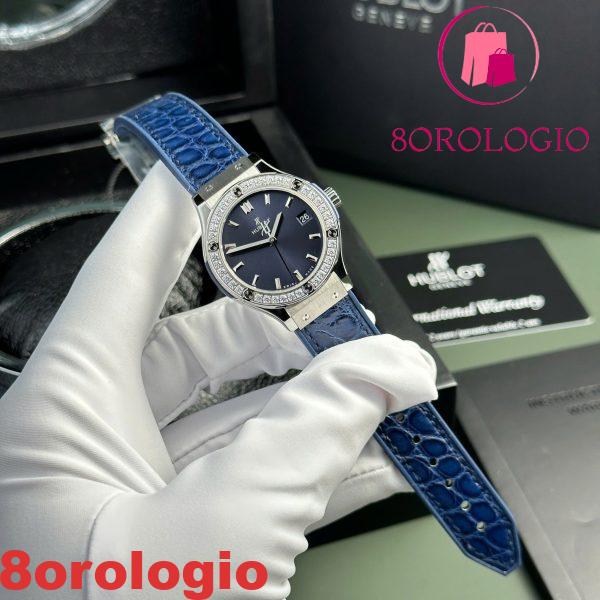 Hublot Classic Fusion Titanio Quadrante Blu CZ Pietre Ghiera Cinturino in Pelle Donna Replica 33mm Orologio - immagine 6