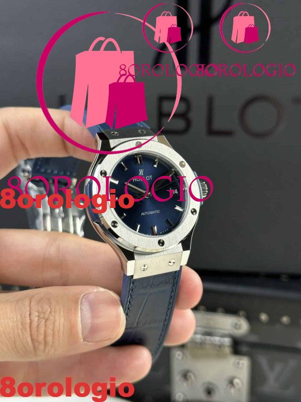 Hublot Classic Fusion Titanium Quadrante Blu Pelle Miglior Replica JJF 38mm Orologio - immagine 5