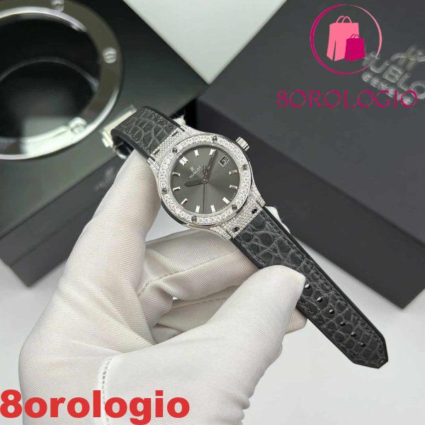 Hublot Classic Fusion Titanium Pavé Quadrante Grigio Moissanite Custom Pelle Migliore Replica 33mm Orologio - immagine 6