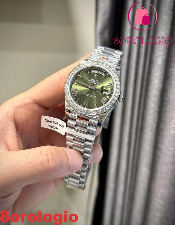 Rolex Day-Date 228239 Quadrante Verde Romano Custom Lunetta Baguette Moissanite GMF V3 Migliore Replica 40mm Orologio - immagine 5