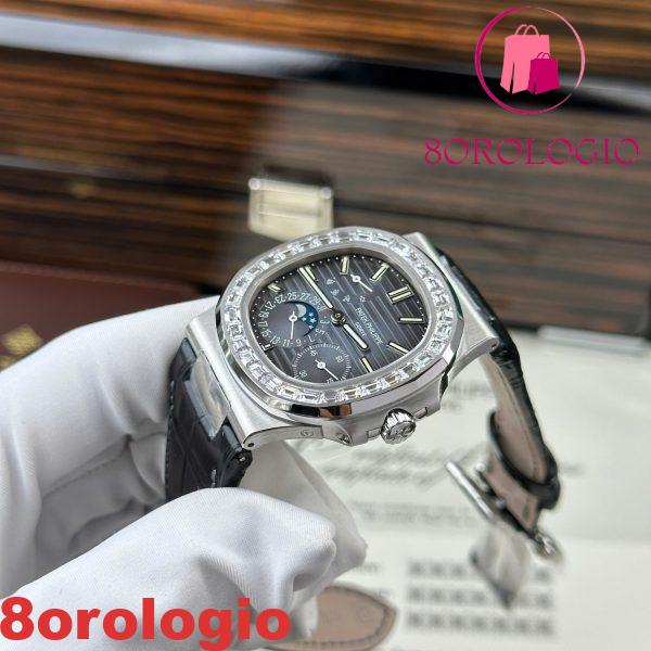 Patek Philippe Nautilus 5712 Quadrante Blu con Ghiera di Pietre a Baguette Funzioni Complete PPF Migliore Replica 40mm Orologio - immagine 5