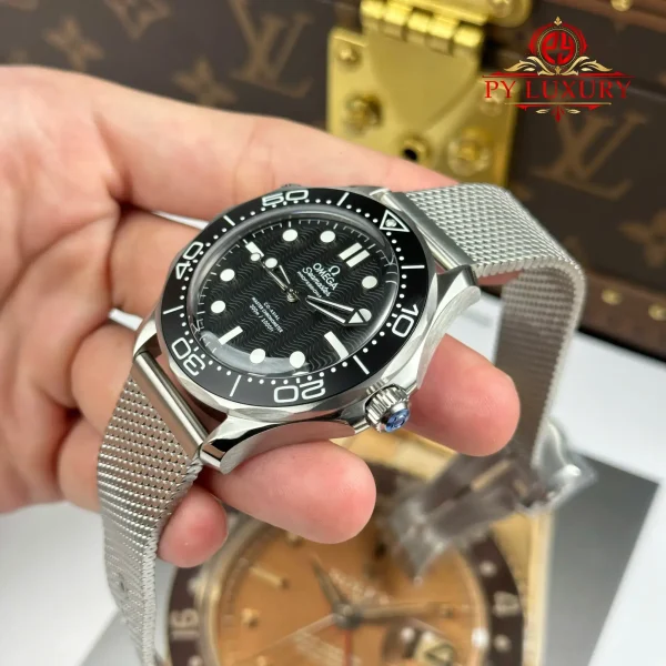 Omega Seamaster Diver 300M Acciaio su Acciaio Quadrante Nero 1:1 Migliore Replica VSF 42mm Orologio - immagine 8