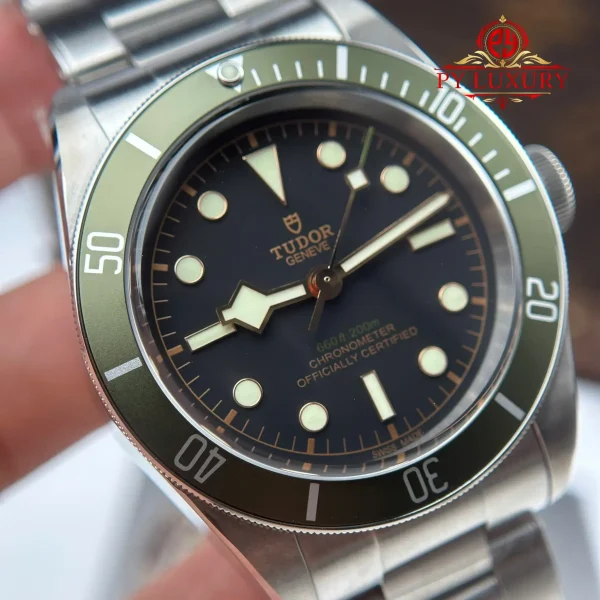 Replica migliore 1:1 ZF 41mm Tudor Black Bay Harrods Edizione Speciale Quadrante Nero Luned'ella Verde M79230G-0001 Orologio - immagine 8