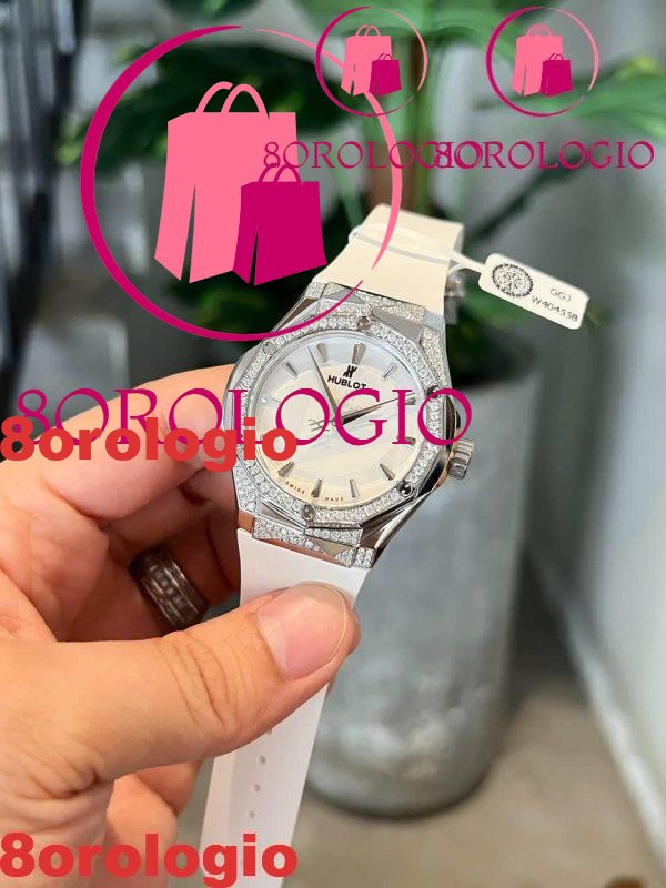 Hublot Classic Fusion Orlinski Titanium White Replica Pavé Custom Moissanite 40mm Orologio - immagine 8