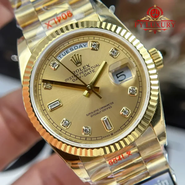 Rolex Day-Date 128238-0008 Oro Giallo Quadrante Color Champagne con Diamanti 1:1 Migliore Replica QF 36mm Orologio - immagine 12