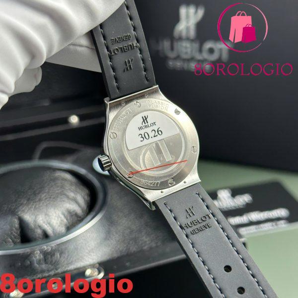 Hublot Classic Fusion Titanium Pavé Quadrante Verde Cinturino in Pelle Donna Replica 33mm Orologio - immagine 8