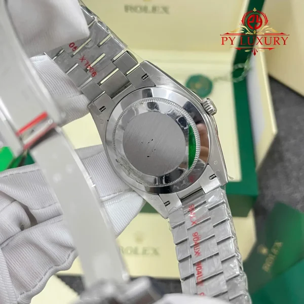 Rolex Day-Date 228396TBR Custom MOP Dial Baguette Moissanite Bezel GMF V3 Miglior Replica 40mm Orologio - immagine 9