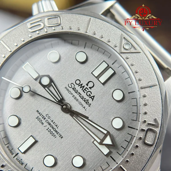 Omega Seamaster Diver 300M Steel No-Date Quadrante Grigio 1:1 Miglior Replica VSF 42mm Orologio - immagine 12