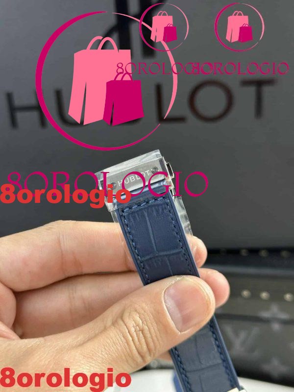 Hublot Classic Fusion Titanium Quadrante Blu Pelle Miglior Replica JJF 38mm Orologio - immagine 9