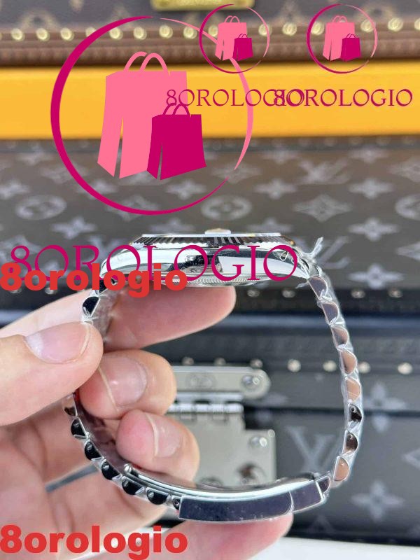 Replica di alta qualità Rolex Datejust 126334 Quadrante Argento Indici Luminosi Bracciale Jubilee VSF 41mm Orologio - immagine 12