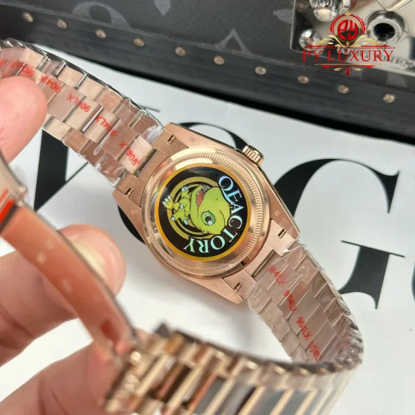Rolex Day-Date 128235-0037 Quadrante Marrone Ombré con Diamanti Oro Rosa 158g Replica di Alta Qualità QF 36mm Orologio - immagine 2